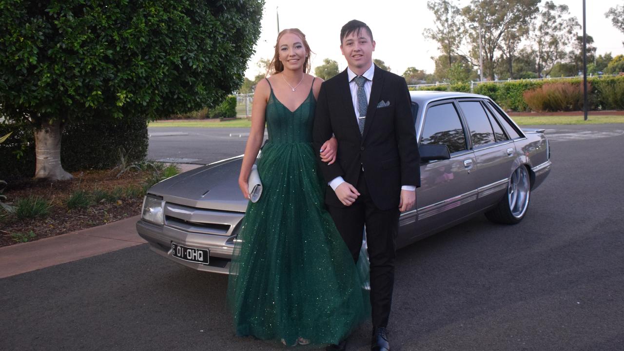 Riley Kimpton and Emily Box stunned on the red carpet at Our Lady of Southern Cross College's formal for 2023. Picture: Emily Devon