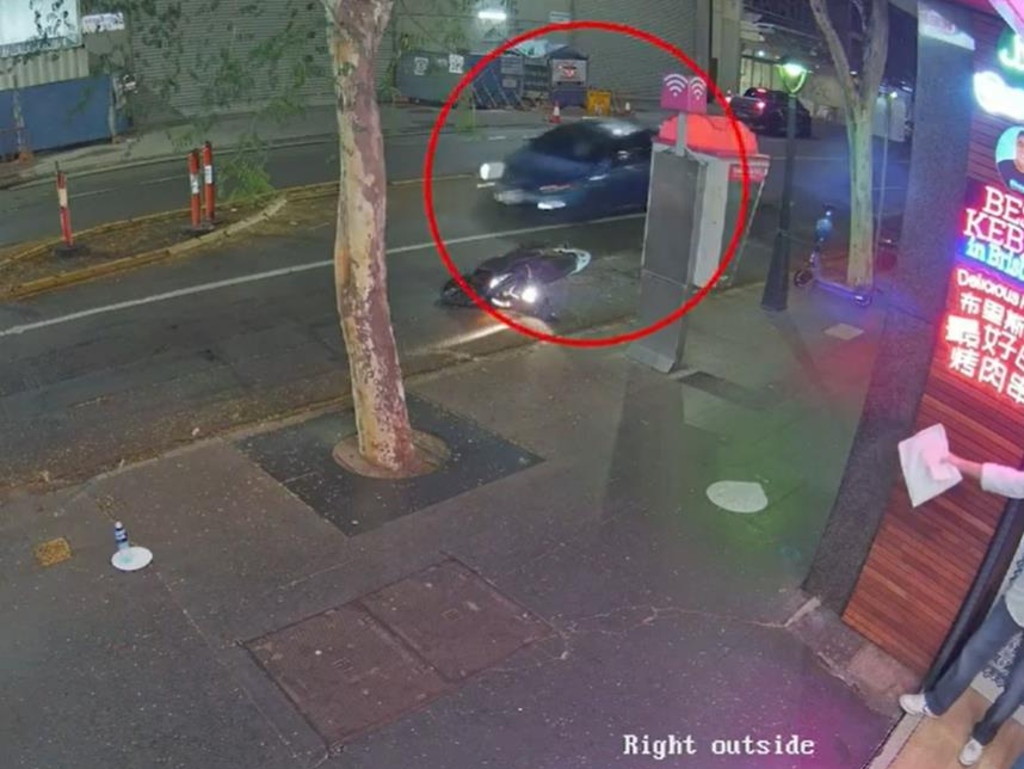 CCTV footage of the suspects’ car driving down Mary St after the shooting. Picture: CTV, Turquoise Kebabs