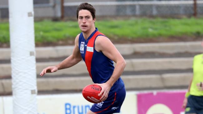 Lochie Dickson in action for Coburg.