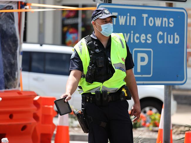 Police at the Queensland border in Griffith Street, Coolangatta. Picture: Nigel Hallett