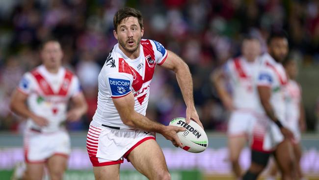 Ben Hunt will be free to exploit his running game in 2024, as he plays alongside an organising half for the first time since 2019. Picture: Getty Images