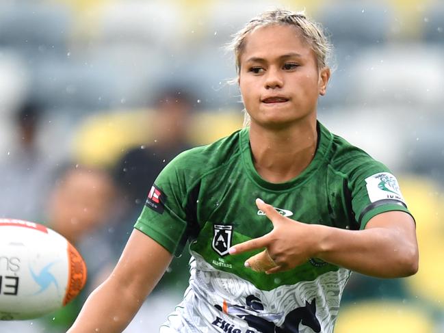 Nita Maynard in action for the New Zealand Maori Ferns during their 2021 clash against the Indigenous All Stars. Credit: NRL images.