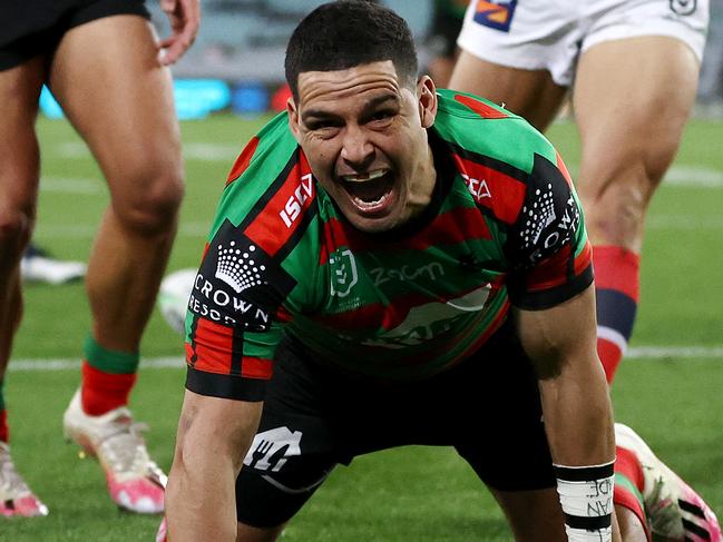 SYDNEY, AUSTRALIA - SEPTEMBER 25:  Cody Walker of the Rabbitohs scores a try during the round 20 NRL match between the South Sydney Rabbitohs and the Sydney Roosters at ANZ Stadium on September 25, 2020 in Sydney, Australia. (Photo by Cameron Spencer/Getty Images)