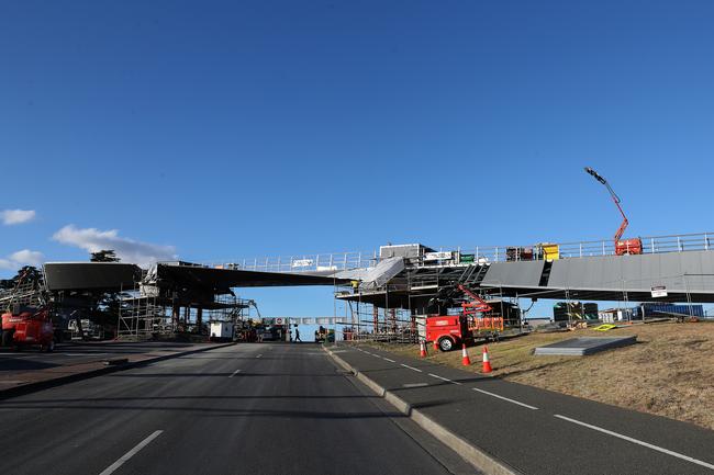 Construction of the Bridge of Remembrance across the Tasman Highway in Hobart. Picture: NIKKI DAVIS-JONES