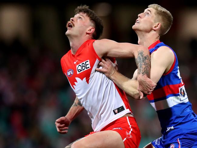 Sydney ruckman Peter Ladhams has had surgery to repair a broken thumb. Picture: AFL Photos/Getty Images