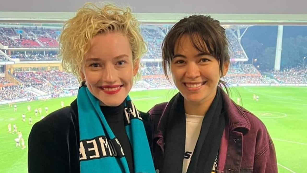 Julia Garner (Ruth Langmore from Ozark) and Jessica Henwick at the Showdown. Picture: Facebook