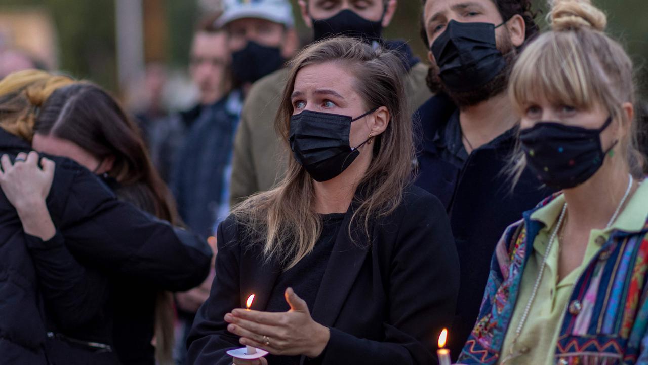 People attend a candlelight vigil for cinematographer Halyna Hutchins. Picture: David McNew/AFP