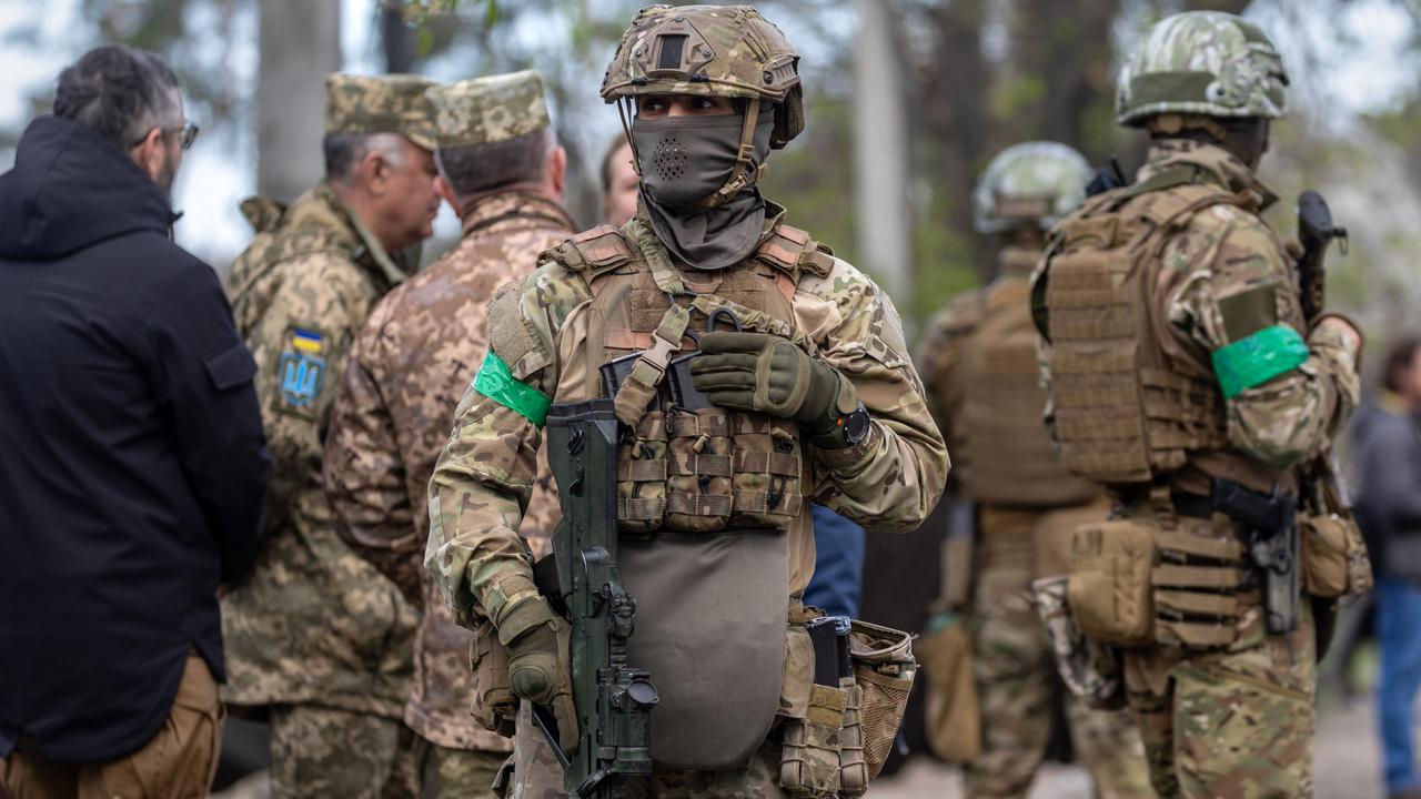 Ukrainian army troops stand guard. Picture: John Moore/Getty Images