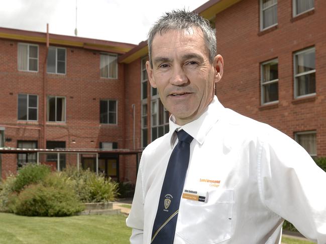 Longerenong Agricultural College. student accomodation facility. John Goldsmith, Head of Campus, General Manager.