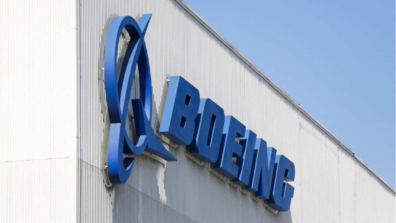 Boeing whistleblower found dead in US in apparent suicide | Sky News