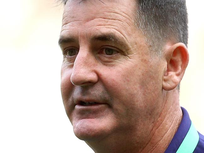 Ross Lyon coach of the Dockers at three quarter time during the Round 7 AFL match between the Richmond Tigers and the Fremantle Dockers at the MCG in Melbourne, Sunday, May 6, 2018. (AAP Image/Hamish Blair) NO ARCHIVING, EDITORIAL USE ONLY