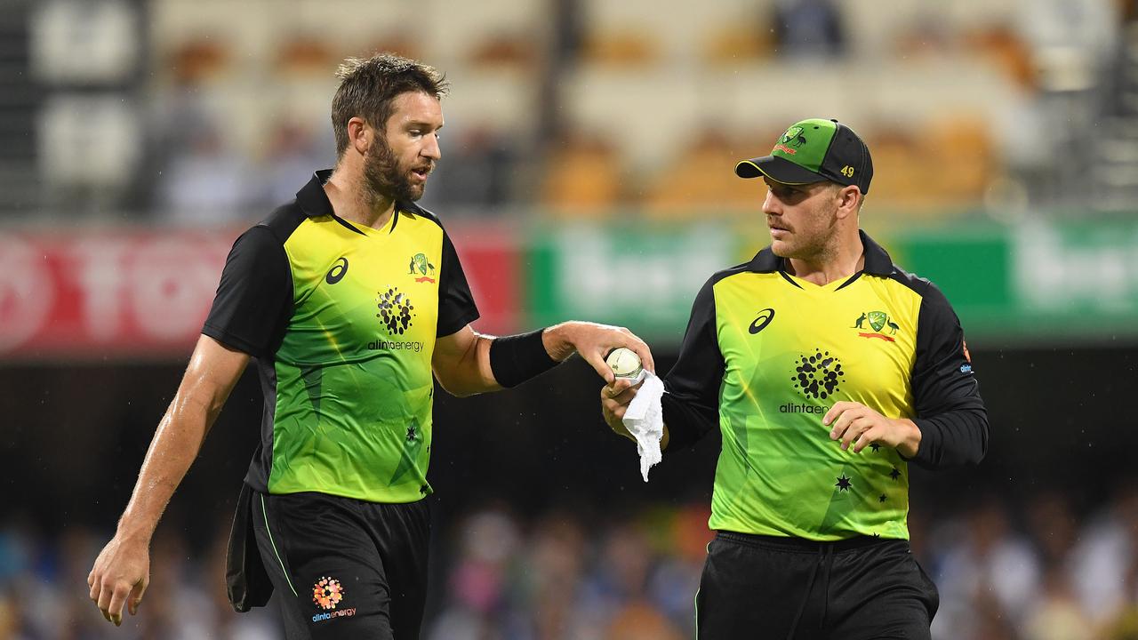 Australia has a mixed bag of injury news. Photo: Dave Hunt/AAP Image.