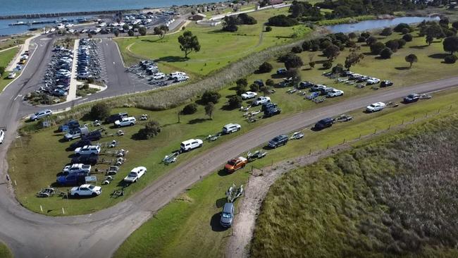 Visitors to Portarlington were photographed parking on “any land they could find” on Saturday. Neville Mears, who has a holiday house at Portarlington, said more needed to be done to address overcrowding. Picture: Supplied/Kal Ayoubi