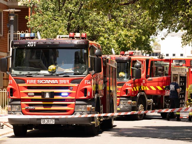 ADELAIDE/ KAURNA YARTA, AUSTRALIA - NewsWire Photos JANUARY 17 2024: MFS Firetrucks on Norman Street, Adelaide. Picture: NCA NewsWire / Morgan Sette