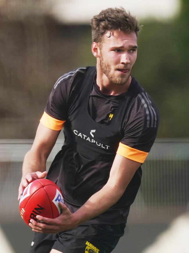 Jack Scrimshaw will have more responsibility in the Hawks backline.