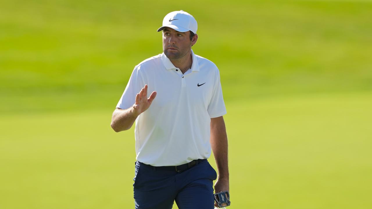 Scottie Scheffler of the United States acknowledges the crowd walk to the 18th green. Picture: Dylan Buell/Getty Images