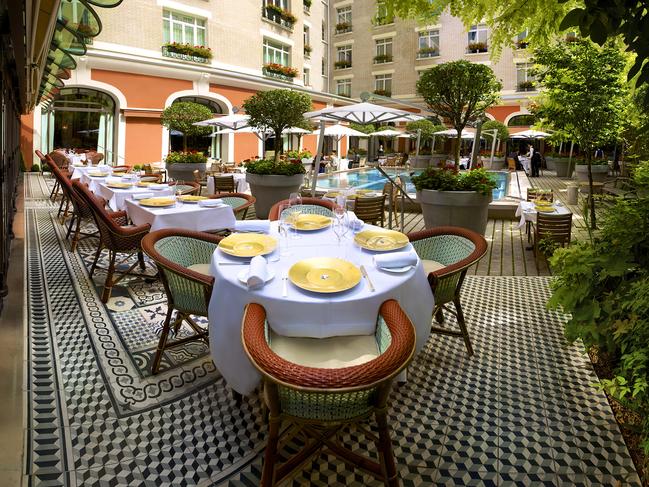 Courtyard dining at Le Royal Monceau, Raffles.