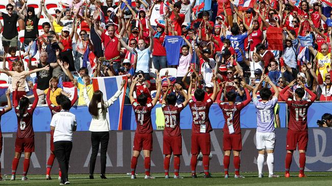 Scenes. (AP Photo/Claude Paris)