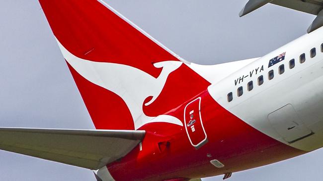 Adelaide, Australia - Oct 16, 2016: Qantas VH-VYA Boeing 737-838 