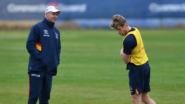 Will Rory Sloane lead the Crows in 2023 after being cursed with injuries? (AAP Image/David Mariuz)