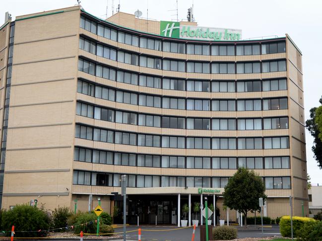 MELBOURNE, AUSTRALIA - NewsWire Photos FEBRUARY 08, 2021: The Melbourne Airport Holiday Inn. A worker at the hotel has tested positive to coronavirus overnight. Picture: NCA NewsWire / Andrew Henshaw