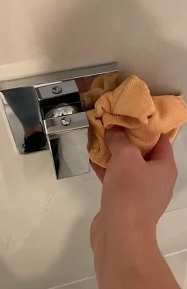 In a separate TikTok, she revealed how she uses a microfibre cloth to also help leave your shower looking sparkly clean. Picture: TikTok/thebigcleanco