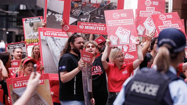 The union members were seen shouting outside Mr Perrottet’s office. Picture: NCA NewsWire / David Swift