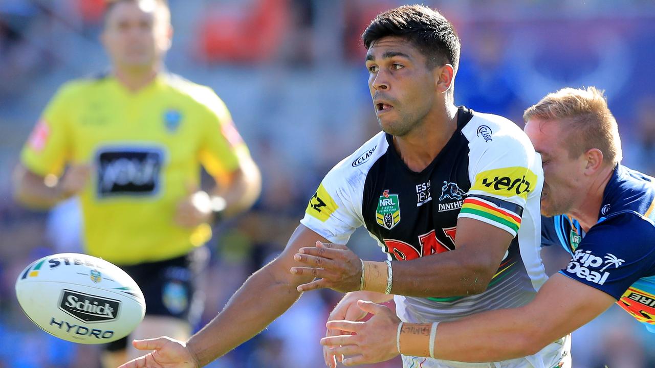 Tyrone Peachey scored a try and tormented the Titans in Sunday’s 35-12 win on Sunday. Photo: Mark Evans