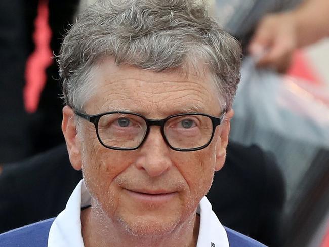 us co-founder of Microsoft Bill Gates arrive to attend the Jumping International of Monaco horse jumping competition as part of the Global Champions Tour on June 24, 2017 in Monaco. / AFP PHOTO / VALERY HACHE