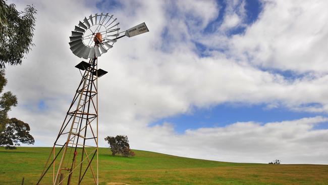 The median price of Australian farmland increased by 13.5 per cent last year, the sixth consecutive year Australian farmland values have grown.