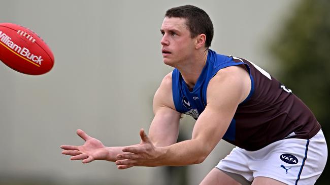 OrmondÃs Matthew Oaten during the VAFA PEGS v Ormond football match in Keilor Park, Saturday, Aug. 26, 2023. Picture: Andy Brownbill