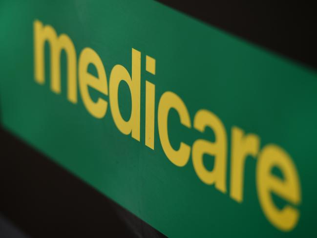 Medicare signs in Melbourne, Saturday, June, 25, 2016.  (AAP Image/Tracey Nearmy) NO ARCHIVING