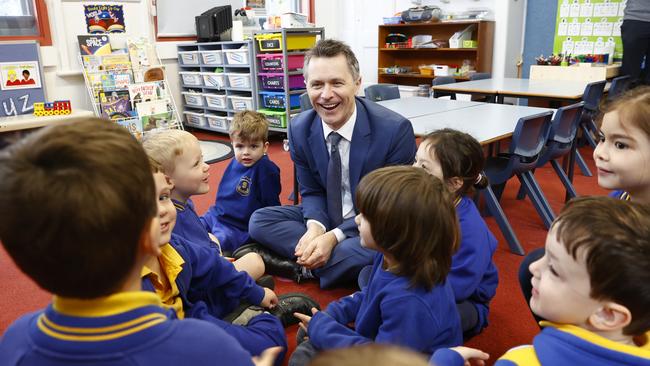 Pictured at Marrickville Public School in Sydney is Education Minister Jason Clare reading to a kindergarten class. Minister Clare was visiting the school to promote the upcoming 2022 Prime Minister’s Spelling Bee. Picture: Richard Dobson