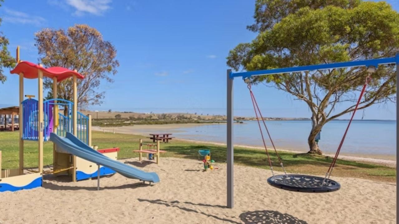 Streaky Bay planning $21m pool, playground, BBQ foreshore upgrade | The ...