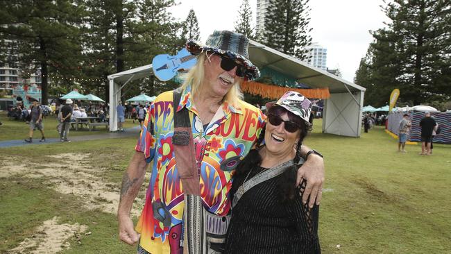 Zak Zuiderduin and Frankie Burton at Blues on Broadbeach. Picture: Glenn Campbell