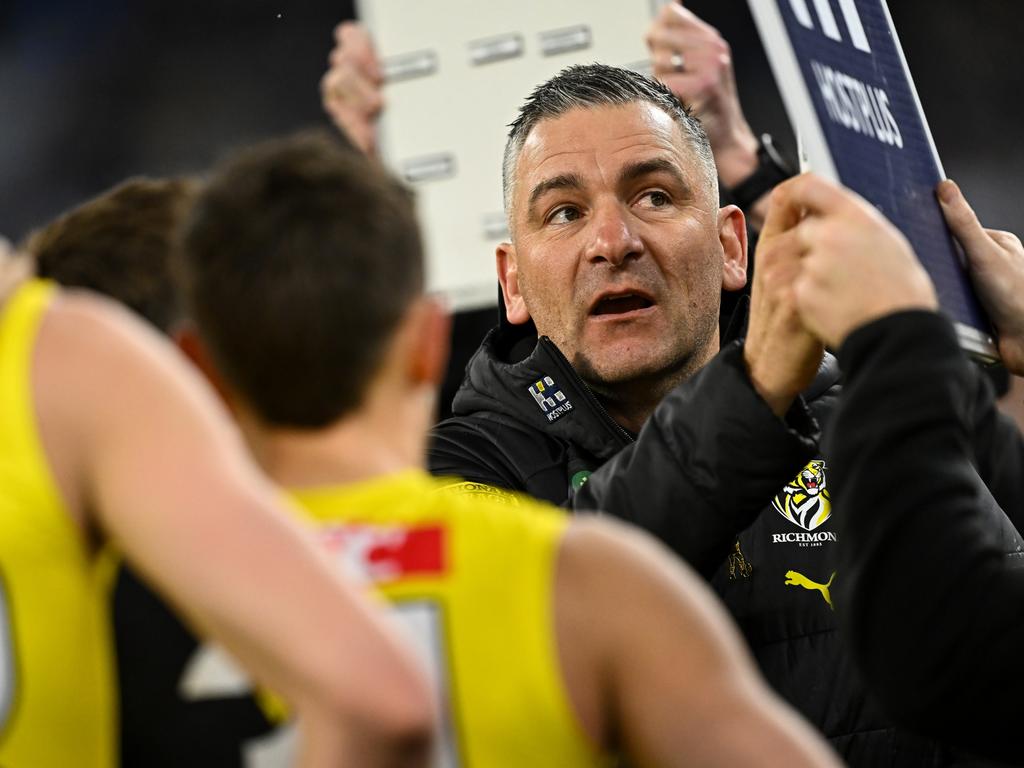 PERTH, AUSTRALIA - JULY 06: Adem Yze, Senior Coach of the Tigers addresses the players at the break during the 2024 AFL Round 17 match between the Fremantle Dockers and the Richmond Tigers at Optus Stadium on July 06, 2024 in Perth, Australia. (Photo by Daniel Carson/AFL Photos via Getty Images)