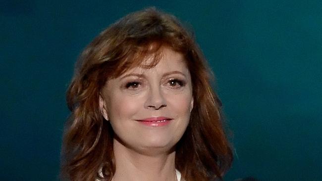 LOS ANGELES, CA - JANUARY 30: Actress Susan Sarandon speaks onstage during the 22nd Annual Screen Actors Guild Awards at The Shrine Auditorium on January 30, 2016 in Los Angeles, California. Kevork Djansezian/Getty Images/AFP == FOR NEWSPAPERS, INTERNET, TELCOS & TELEVISION USE ONLY ==