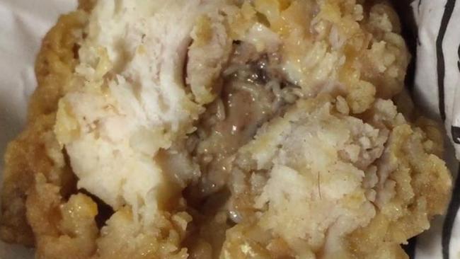 Man Bites Into Kfc Chicken And Finds It Infested With Maggots Gold Coast Bulletin 5377