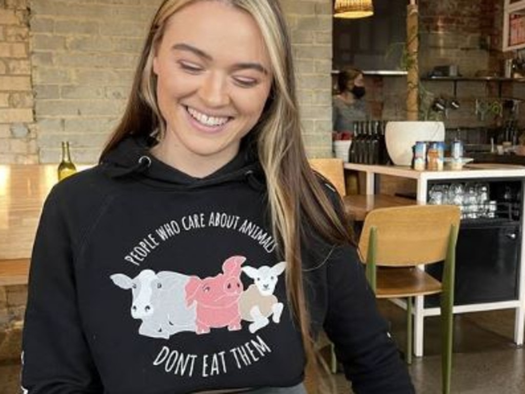 Vegan activist Tash Peterson leaving WA after being banned from every pub  in the State