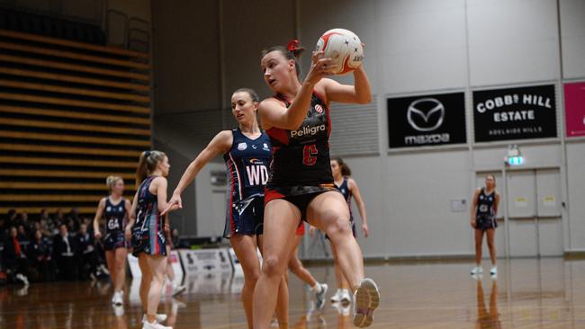 Dnistrjanski in action against South Adelaide. Picture: On the Ball Media/Netball SA