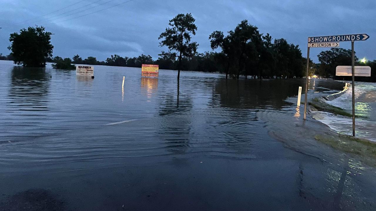 Flooding at Inglewood. Picture: Casey Robinson