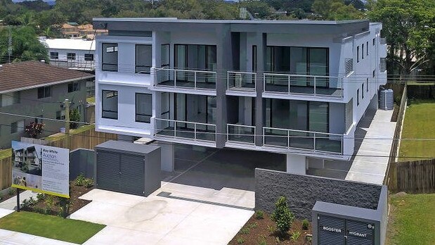 11 Anne St Southport sold for $3.95m