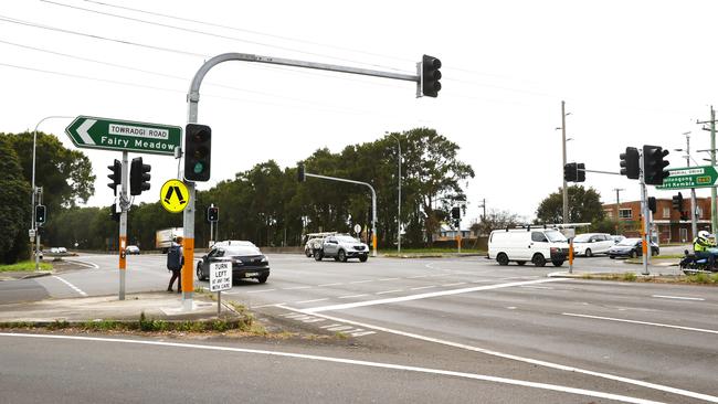 The corner of Memorial Dr and Towradgi Rd in Towradgi where a 12-year-old child was involved in a crash. Picture: Richard Dobson