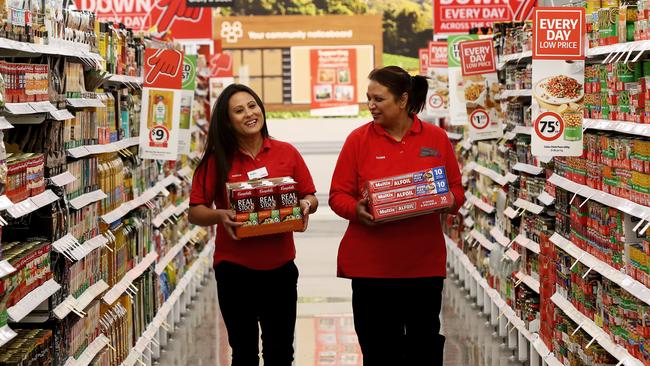 Coles says the rapid sales growth of 2021’s first quarter started to moderate early in the second quarter. Picture: Toby Zerna