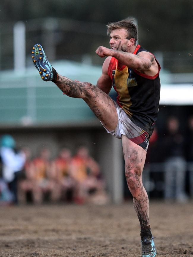 Jordan Keras boots St Joseph’s forward in the Geelong FL.