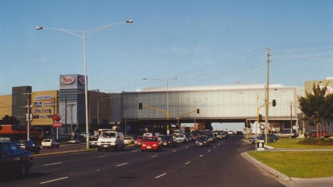 The new bridge in 2000. Picture: John Young