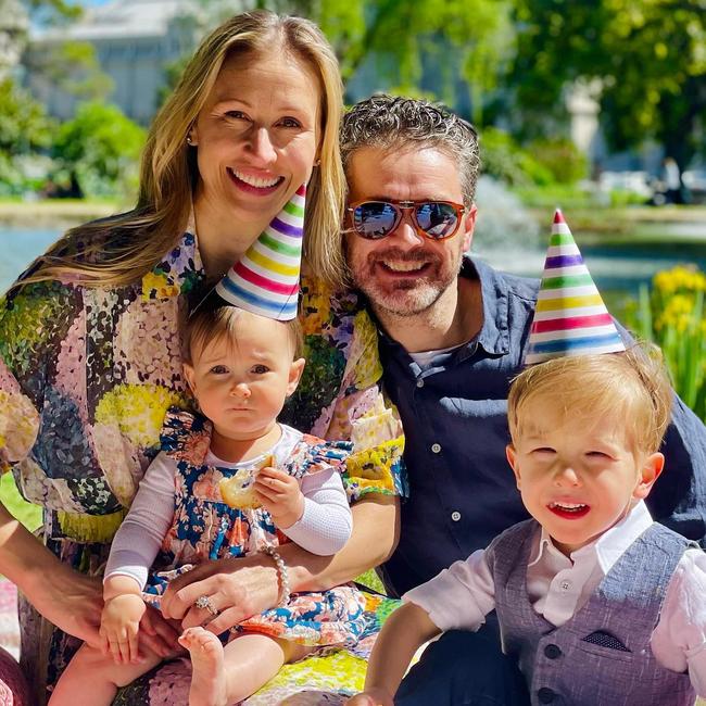 Jock Zonfrillo with wife Lauren and kids Isla and Alfie. Picture: jockzonfrillo/facebook