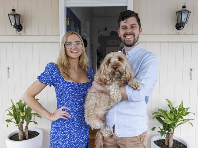 3rd October 2023Newlyweds Stefanie and Lachlan Cramb with their dog Georgia at there recently purchased home in Albion.Glenn Hunt / The Australian