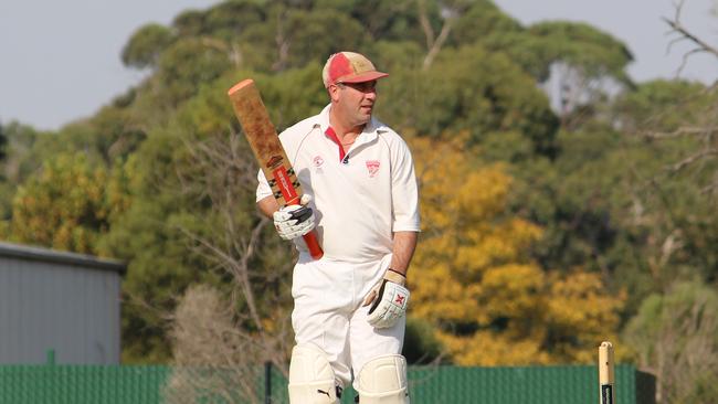 Lincoln Hepburn batting for Devon Meadows. Picture: Mick Floyd