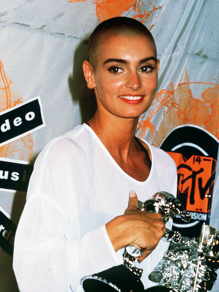 Sinead Oconnor Dead At 56 Heartbreaking Story Behind Trademark Look 9244